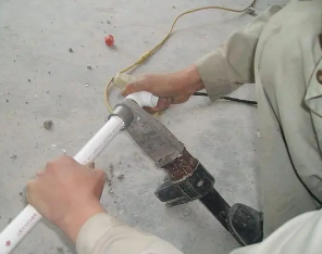 鄱阳漏水维修电话